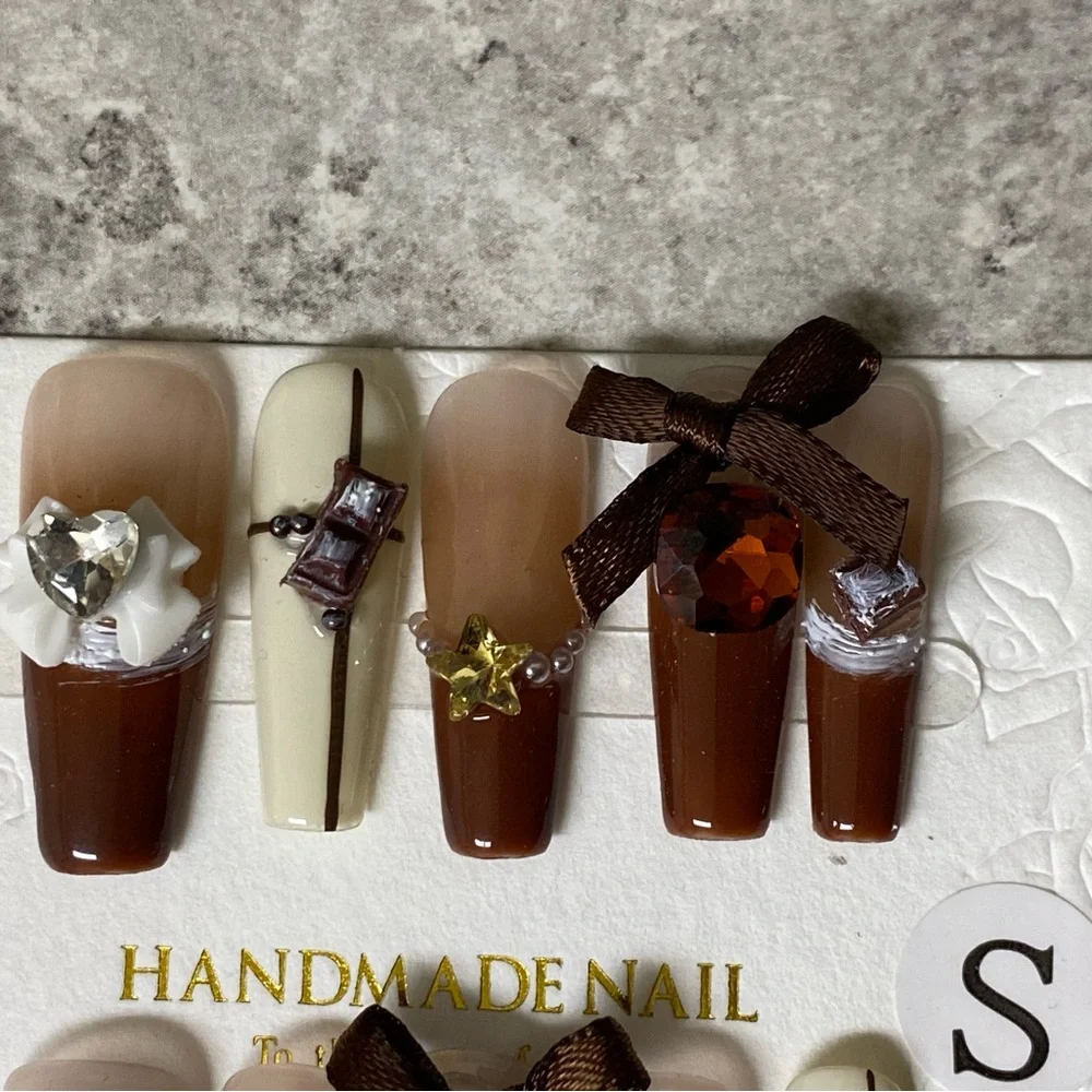 Handmade Chocolate-Themed Nail Set - Picture 3 of 6